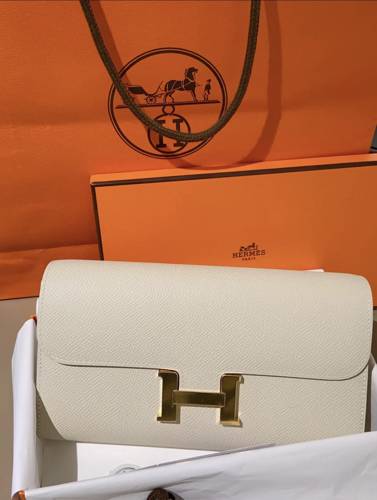 Conestance to go Milkshake White Custom