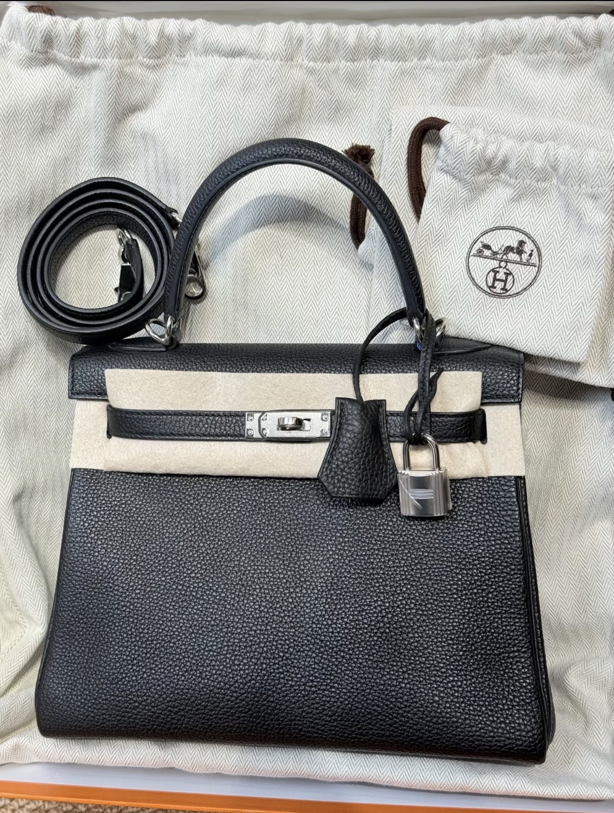 Kelly 25-28 custom calfskin TOGO