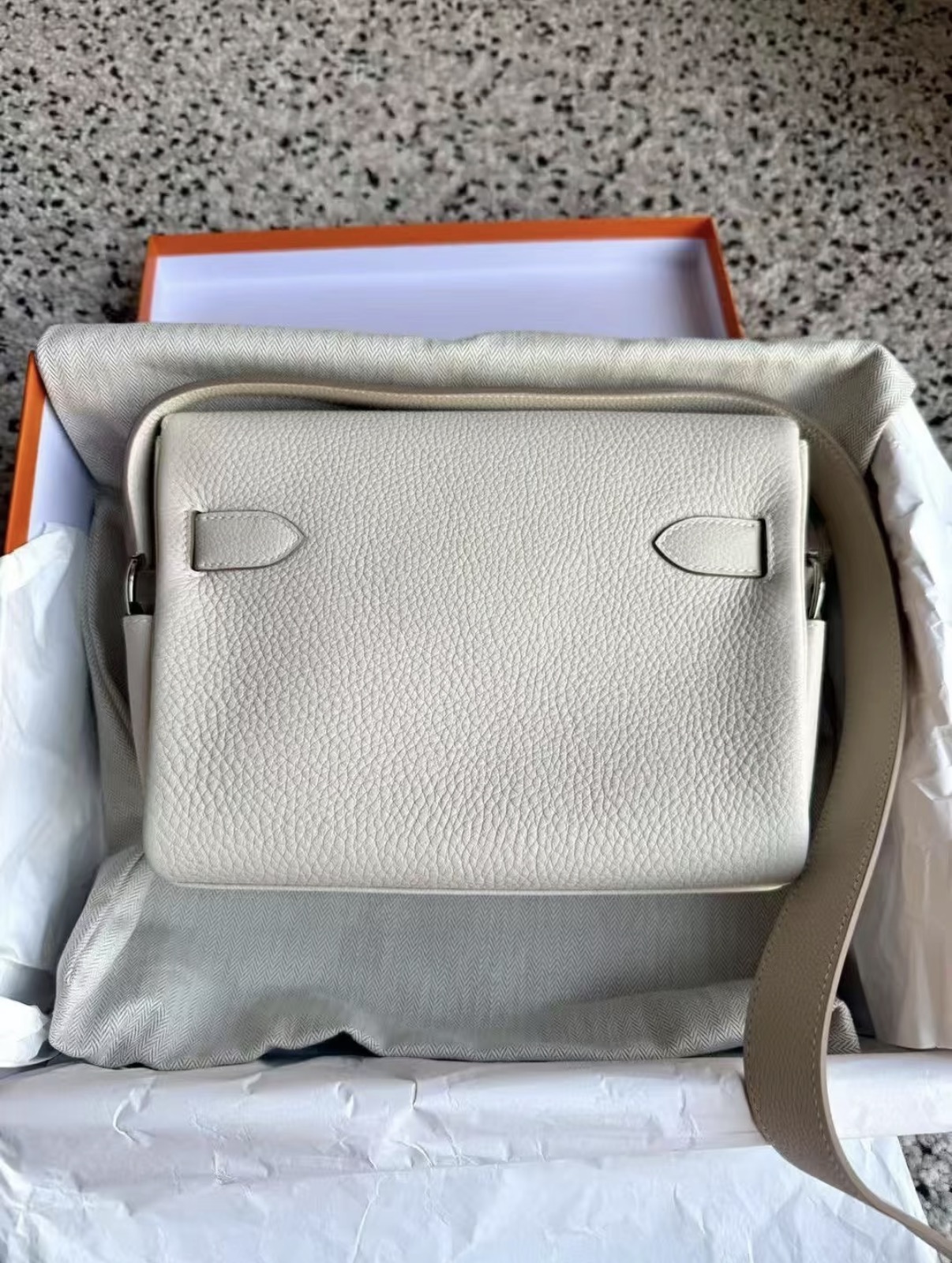 Kelly Messenger PM White Custom