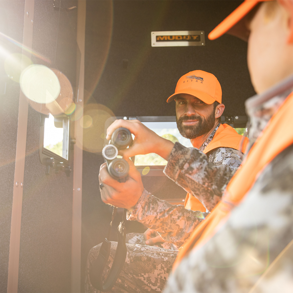 STRIKER STEEL BOX BLIND