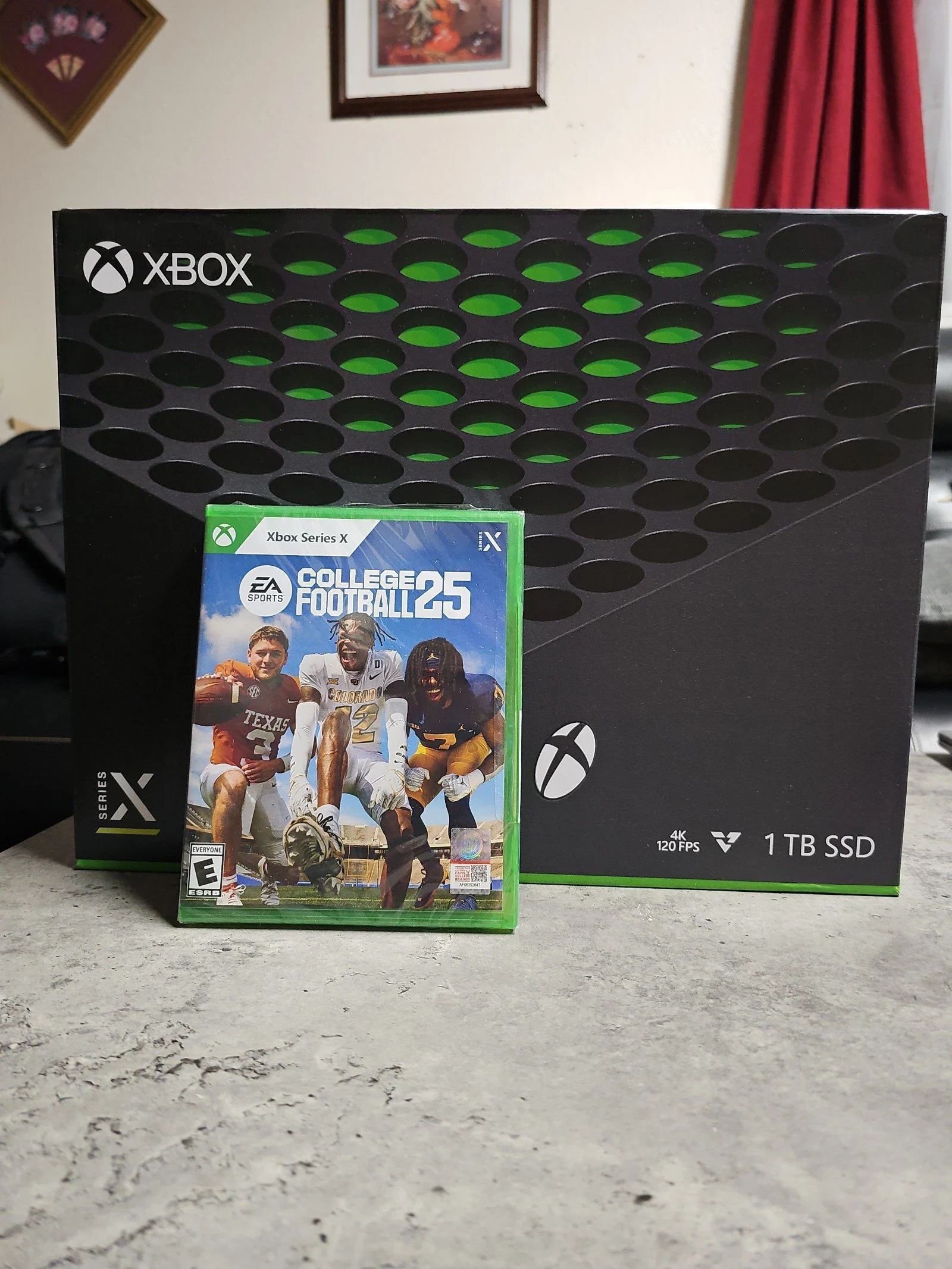 Microsoft Xbox Series X and EA Sports College Football 25 5Y18
