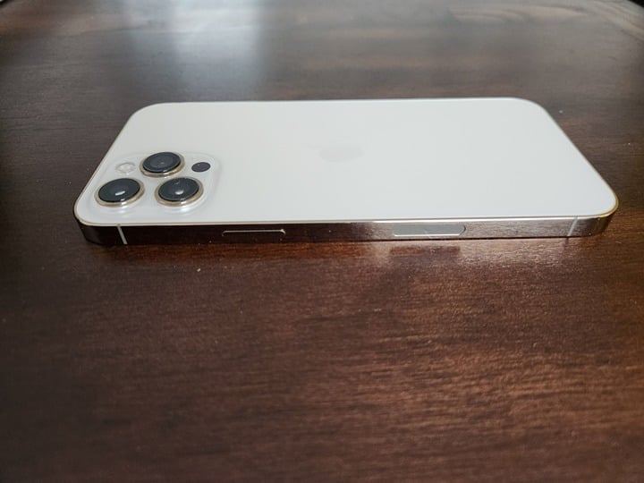 iPhone 12 Pro Max Unlocked 256gb Gold 6D99