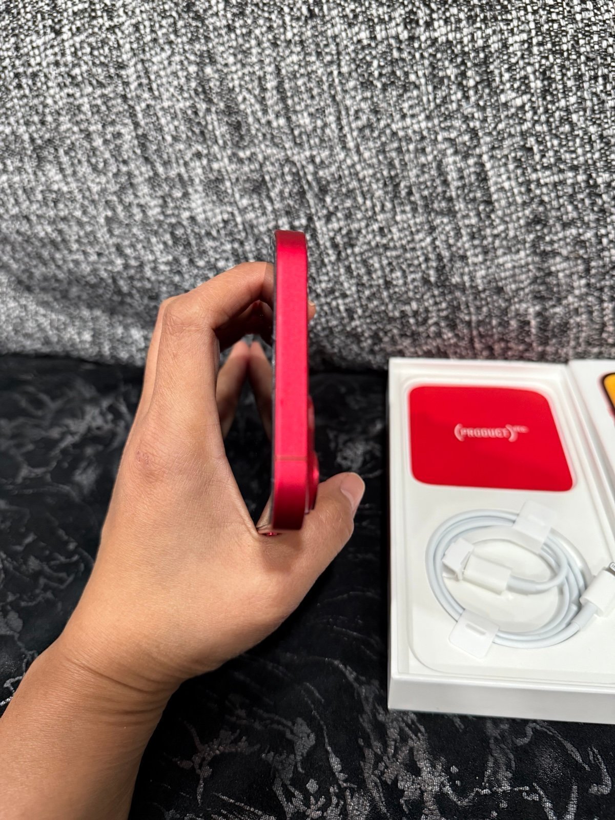 iPhone 14 Plus 128gb Red like-new Complete Inclusion. Unlocked. 2J18