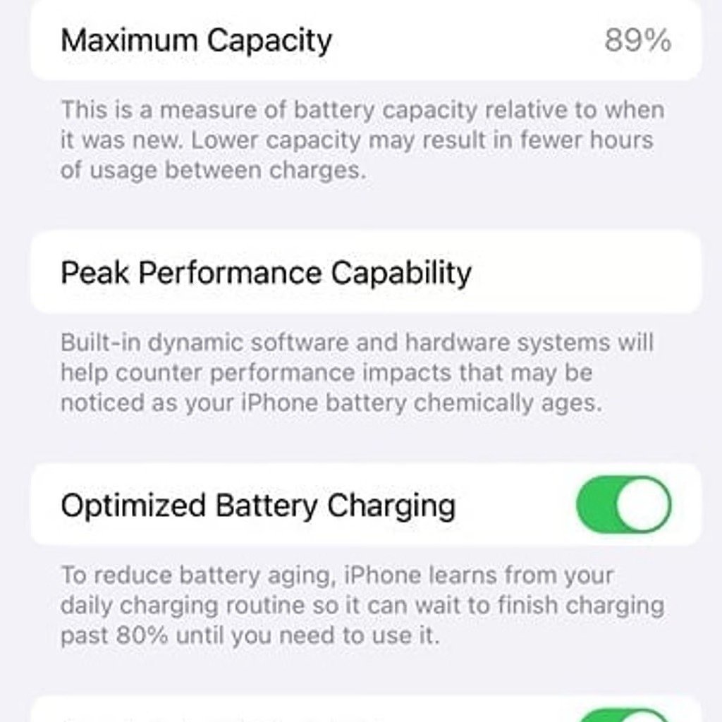 iPhone 13 Pro Gold 256GB Unlocked 5V58