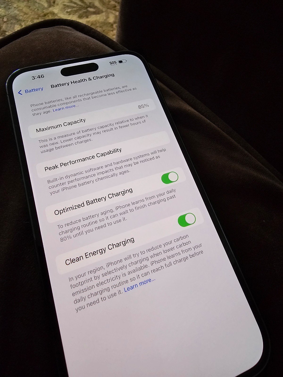 Apple iPhone 14 Pro Max 128 GB in Deep Purple 2E82