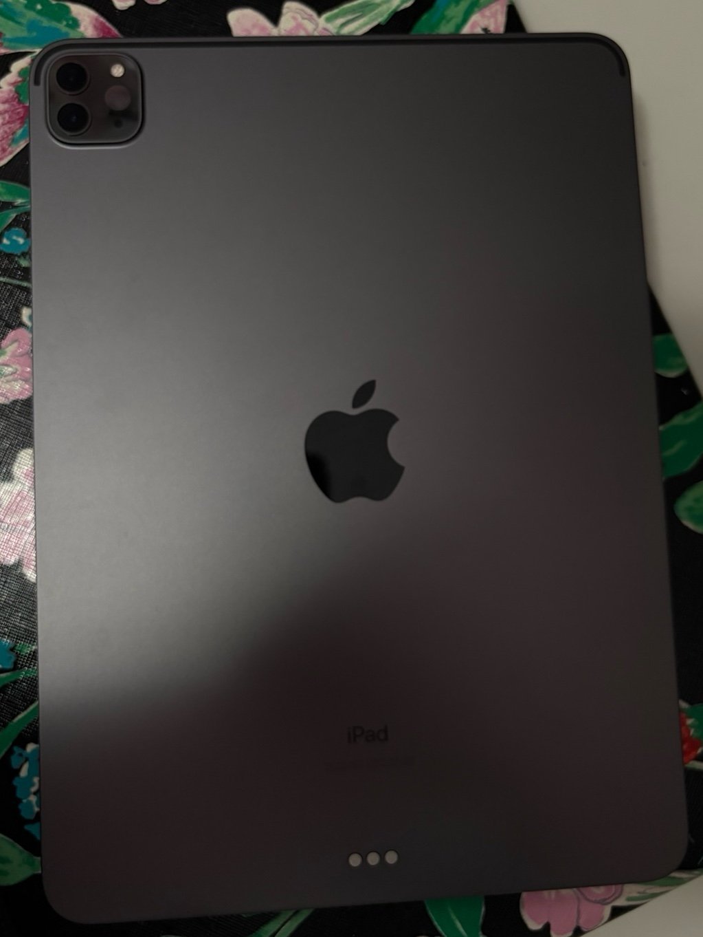 iPad Pro 2nd generation WITH PEN 6B27