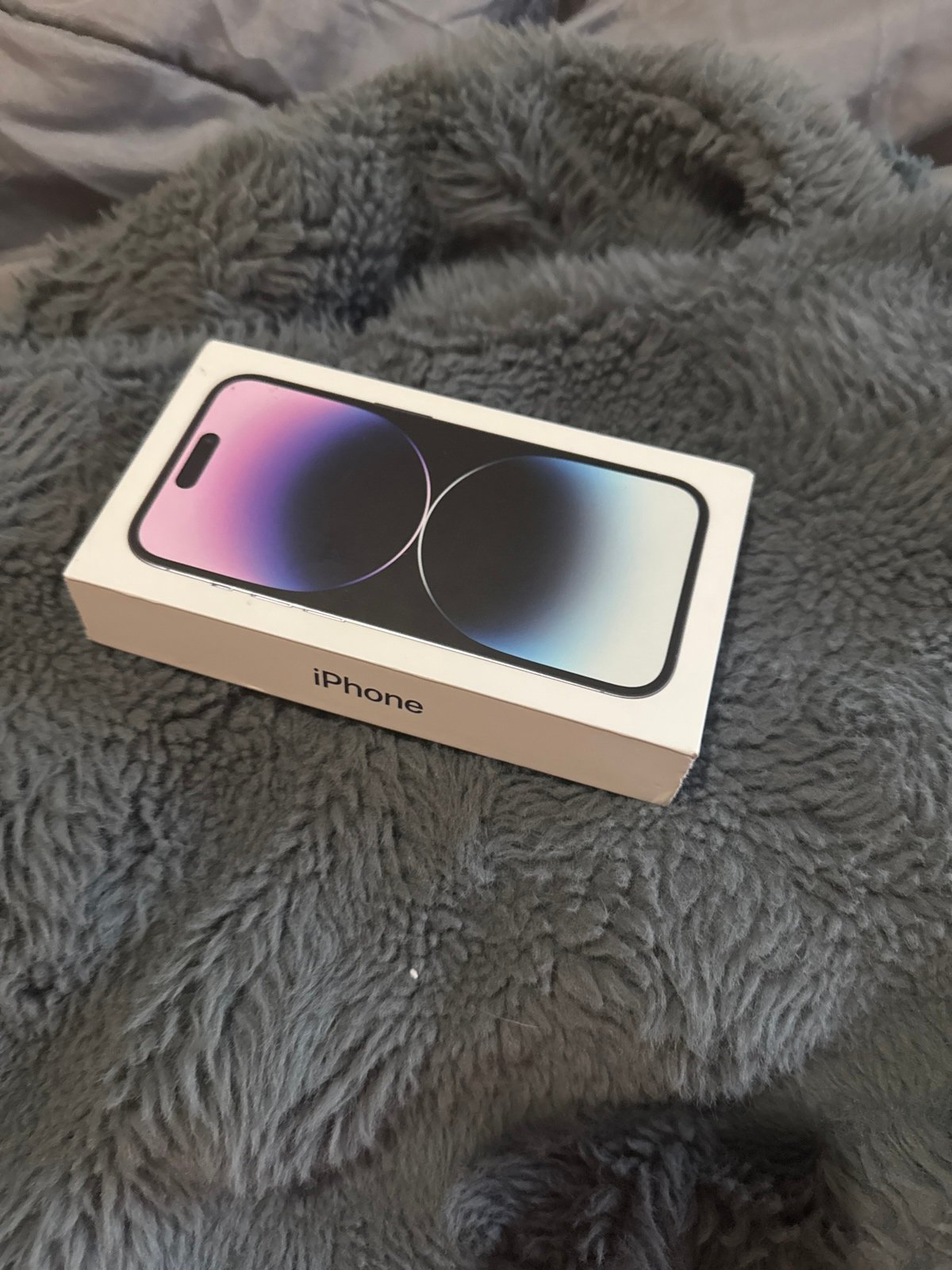 Apple iPhone 14 Pro 256 GB in Deep Purple for Unlocked 3M21