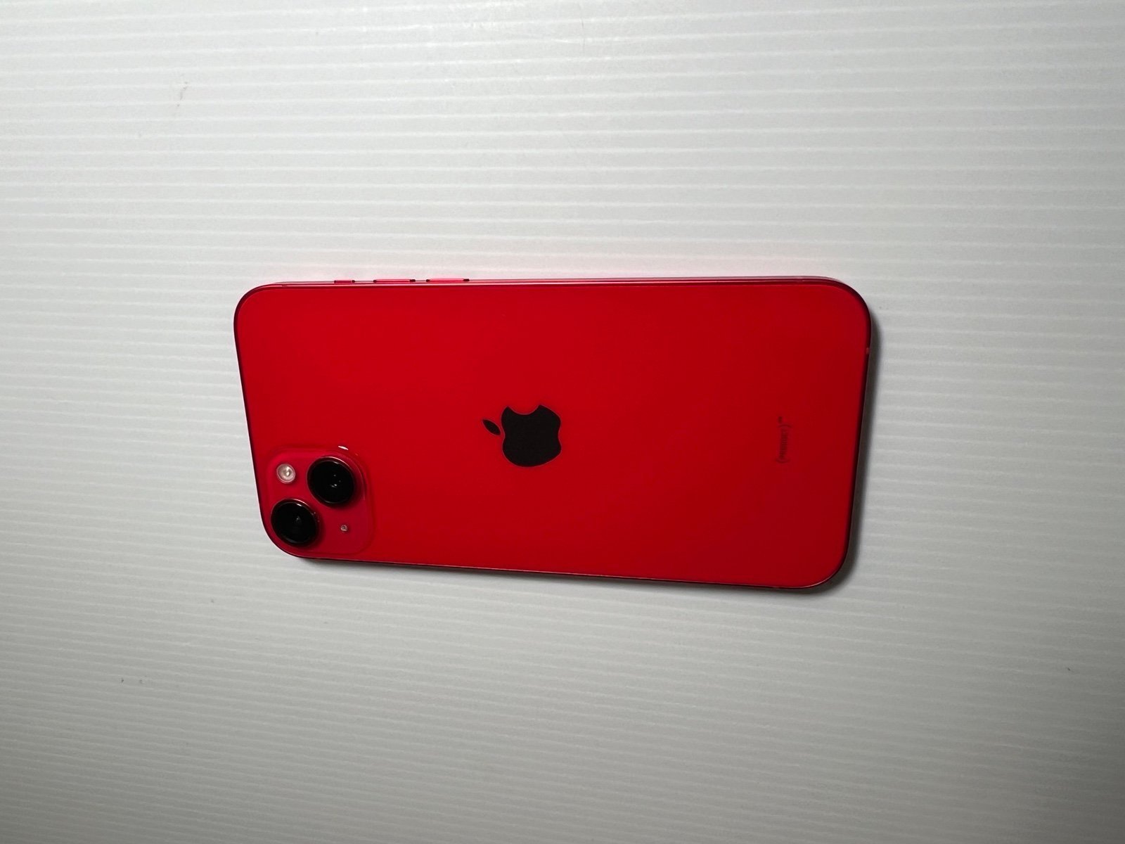 Apple iPhone 14 Plus 128 GB in (Product) RED - Fully Unlocked 3F85