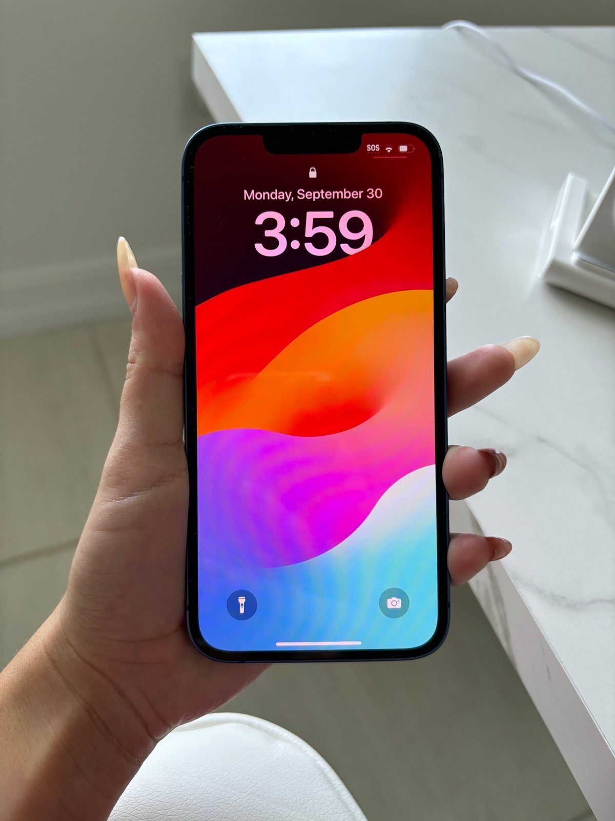 Apple - Pre-Owned iPhone 13 5G 128GB (Unlocked) - Blue 5F32