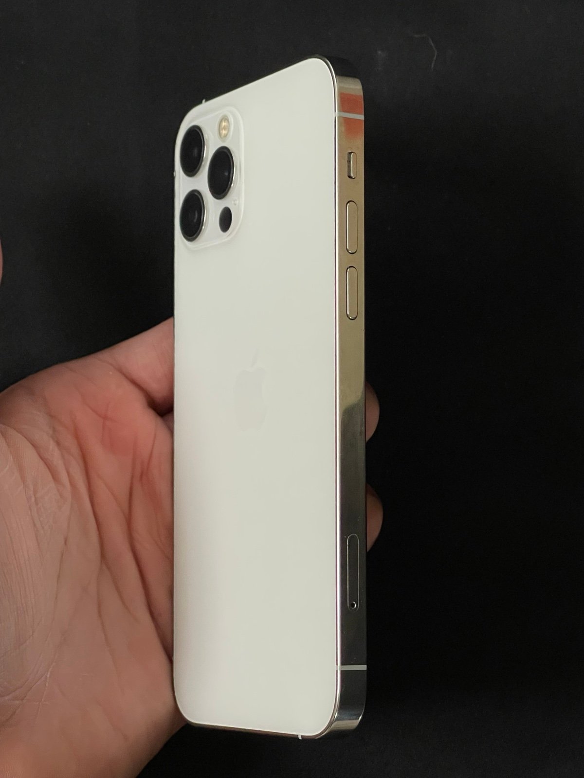 Apple iPhone 12 pro 256GB Silver Unlocked 3J82