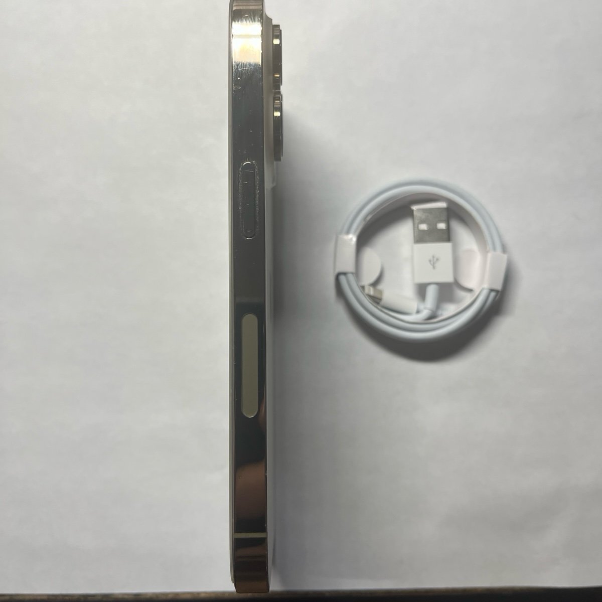 Apple IPhone 14 Pro 512GB Unlocked ~ Battery Health 100% 1O17