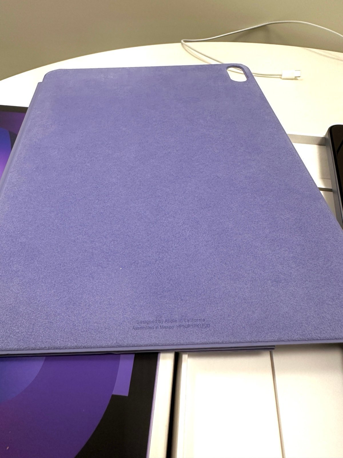 SOLD - Apple iPad Air 5th Generation 64 GB in Purple