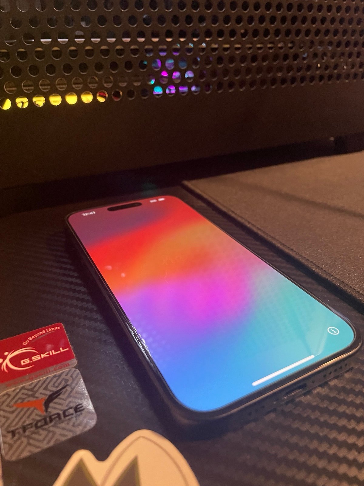 Apple iPhone 15 128gb unlocked 1R28