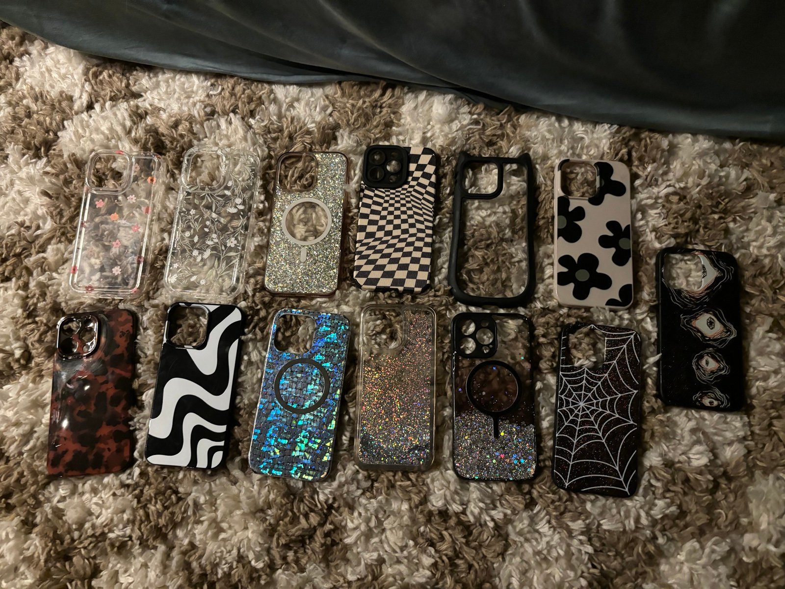 Unlocked iPhone 14 Pro Max and Case lot 5R33