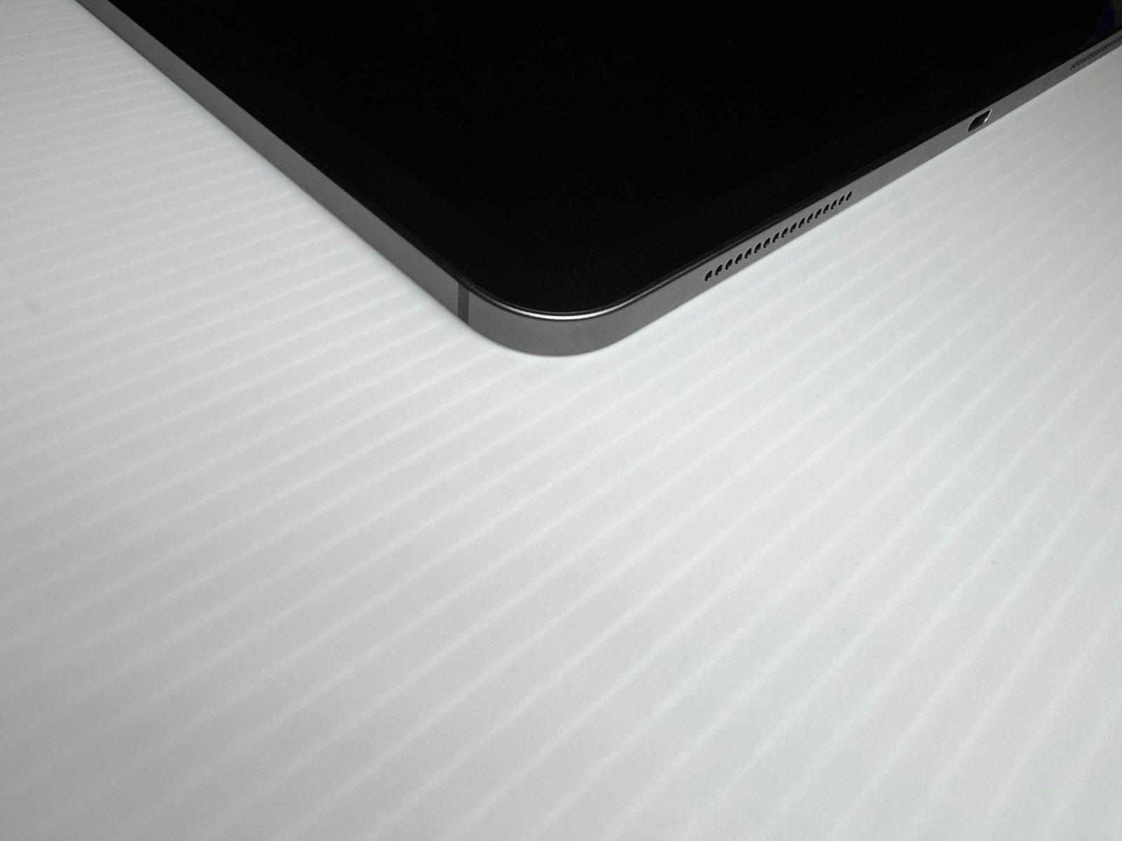 Apple iPad Pro 12.9 in. 3rd Gen 256 GB / LTE (Unlocked) + Wifi - Magic Keyboard 7V31