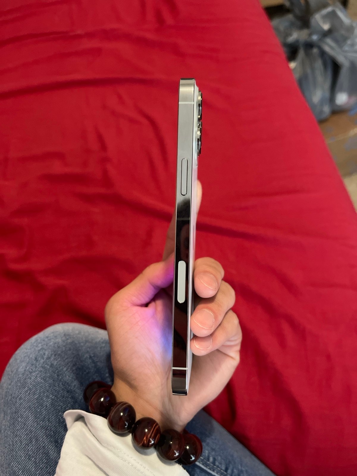 Apple iPhone 13 Pro Max 128 GB in Silver for T-Mobile 9T55