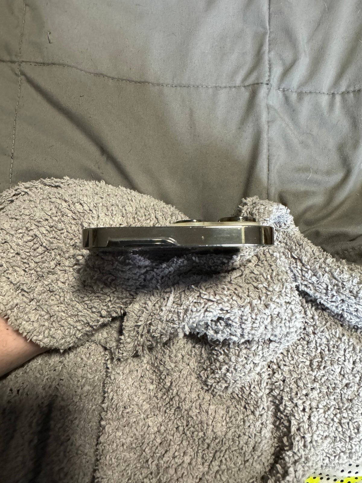 iPhone 14 Pro Max Gold 128gb 2K17