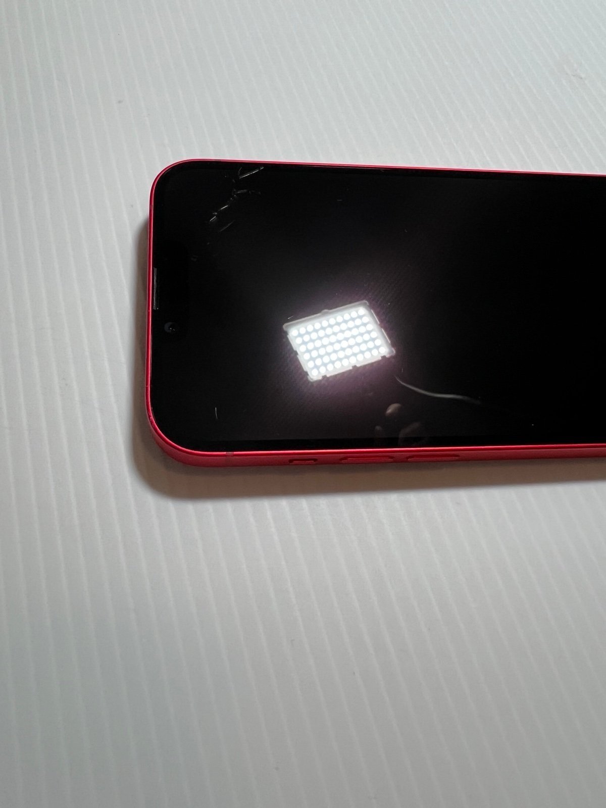 Apple iPhone 14 Plus 128 GB in (Product) RED - Fully Unlocked 3F85