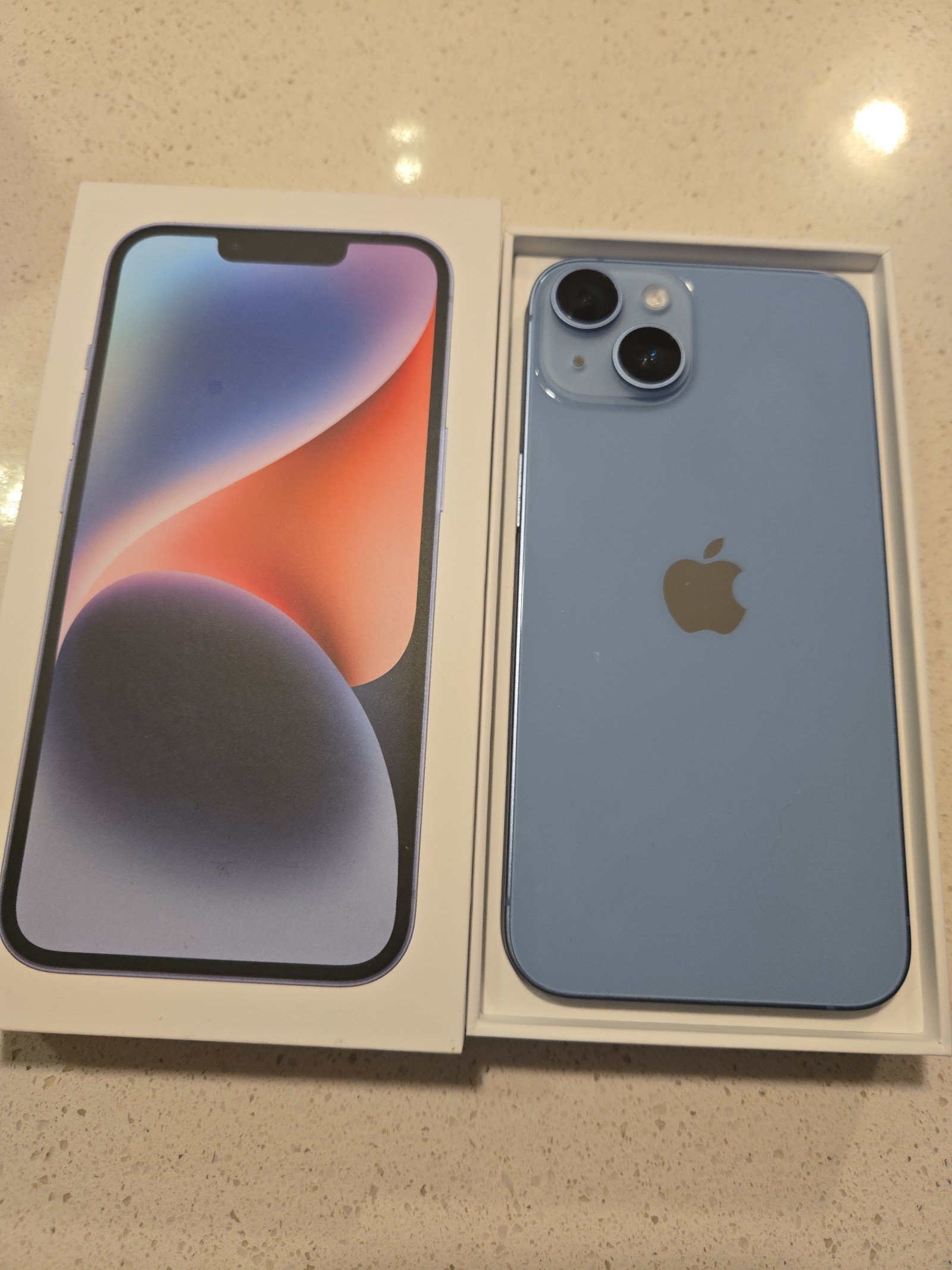 iPhone 14 blue Unlocked SIM free 128 GB 1G99