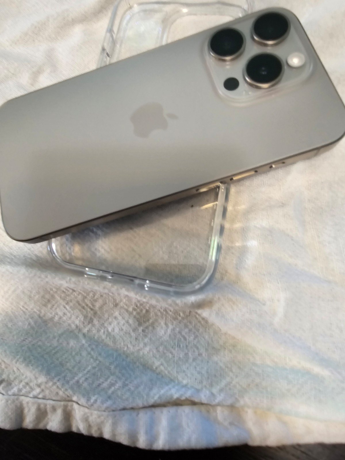 Apple iPhone 15 pro unlocked 9A21