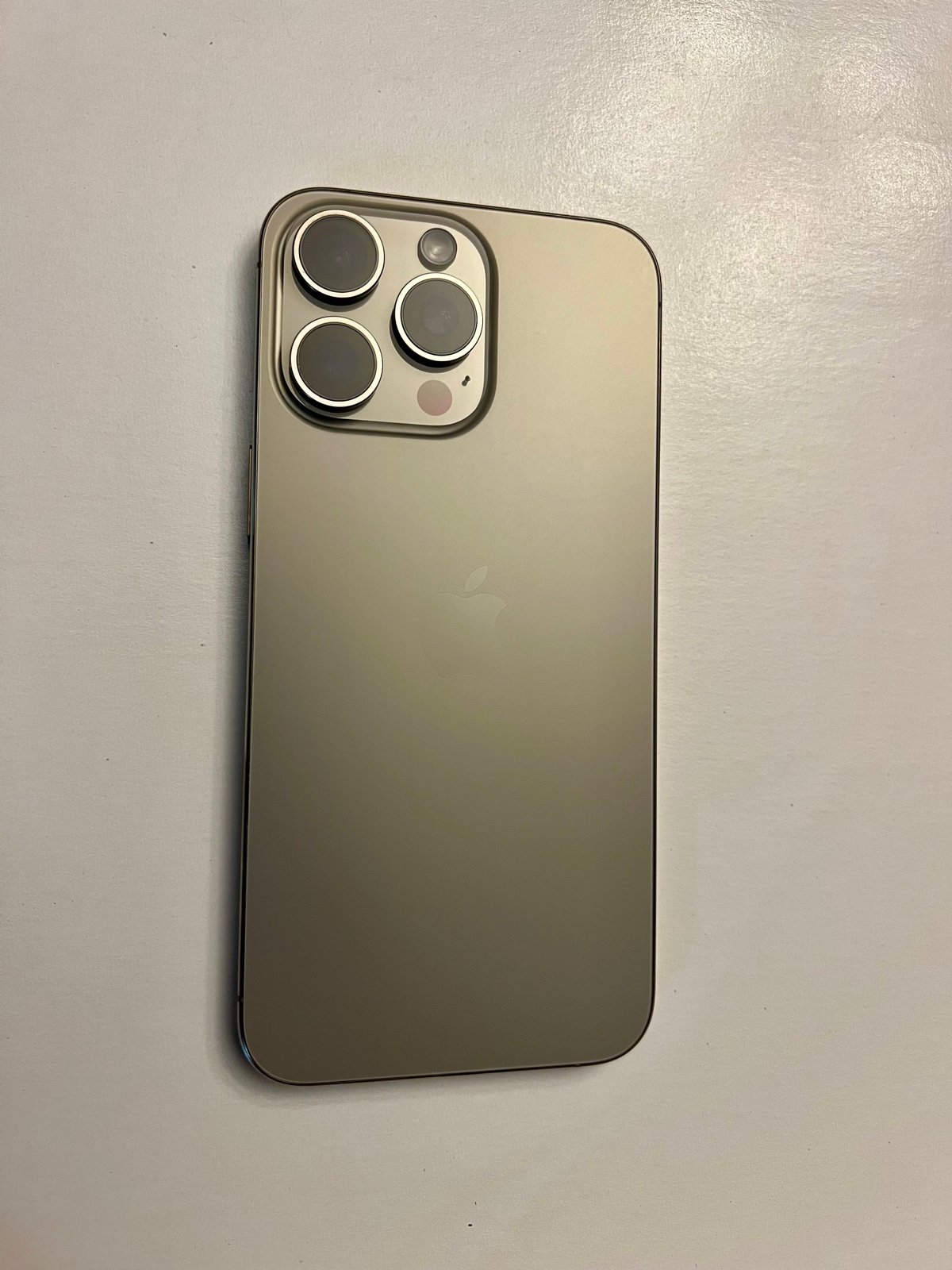 Apple iPhone 15 Pro Max Tmobile 256GB Like New 5S83