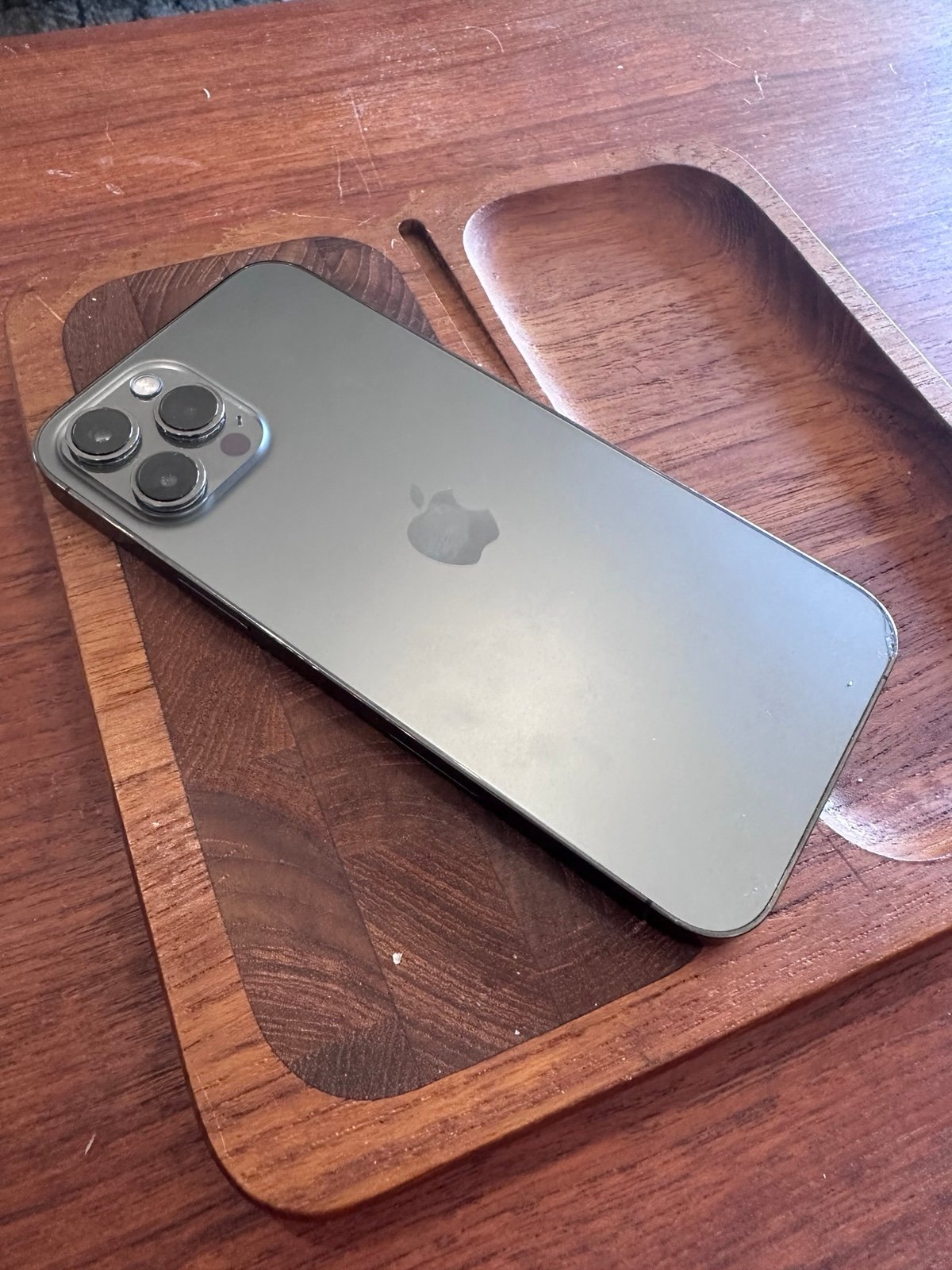 Apple iPhone 12 Pro Max 512GB in Graphite- Unlocked 3J61