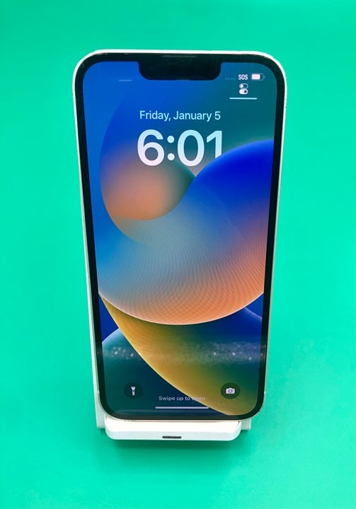 Apple iPhone 13 128 GB in Starlight for Cricket 1D76