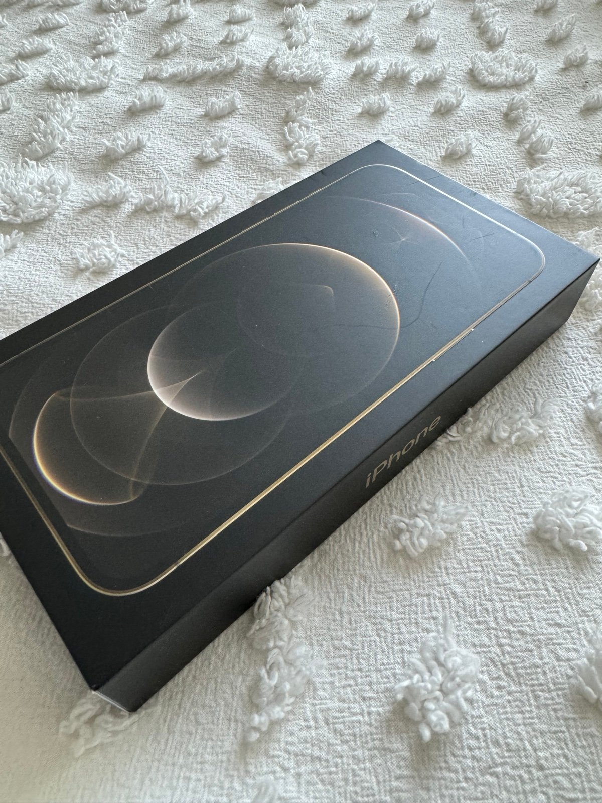 iphone 12 pro max 2F37