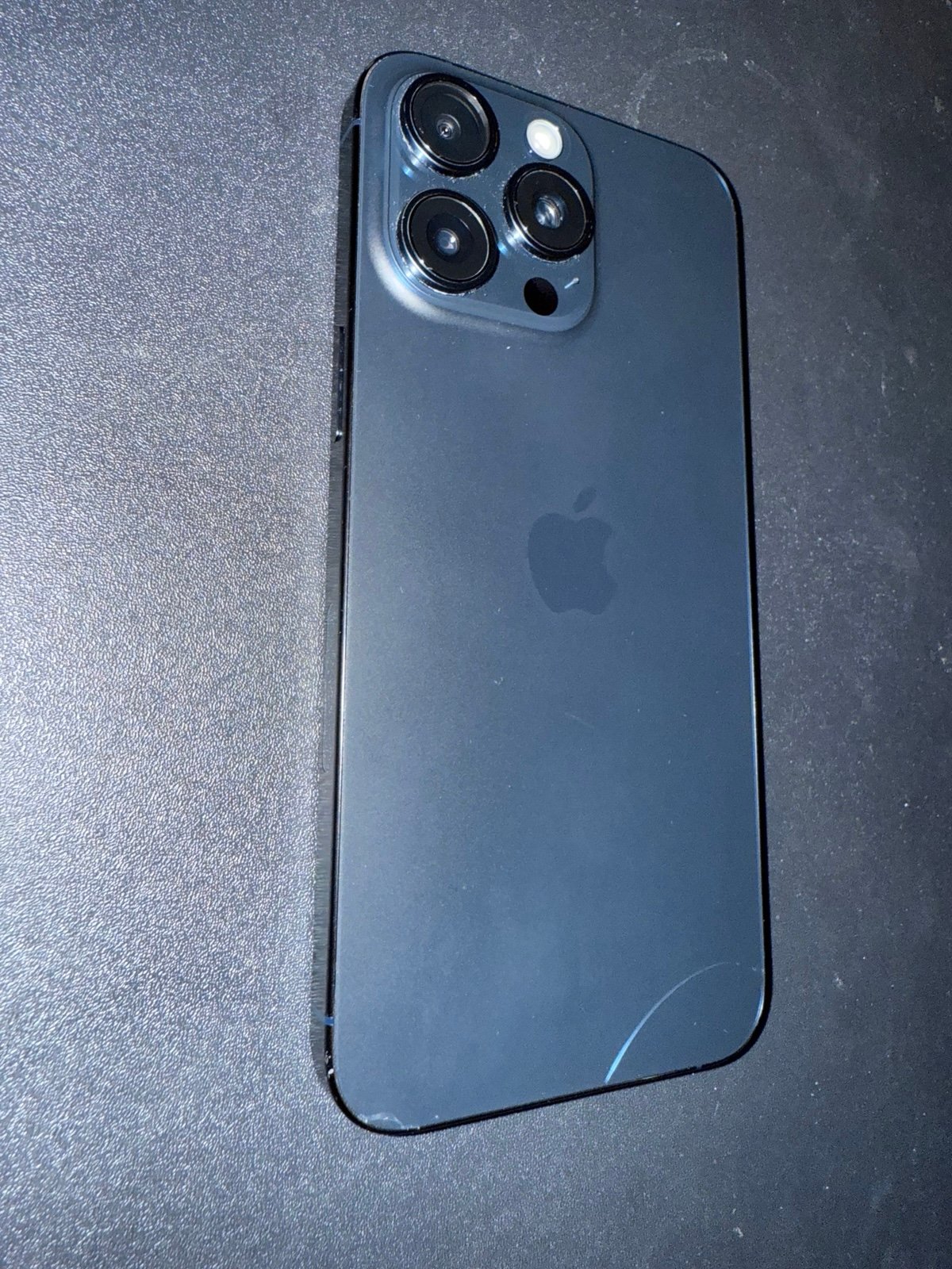 Apple iphone 15 pro max phone unlocked 5W13