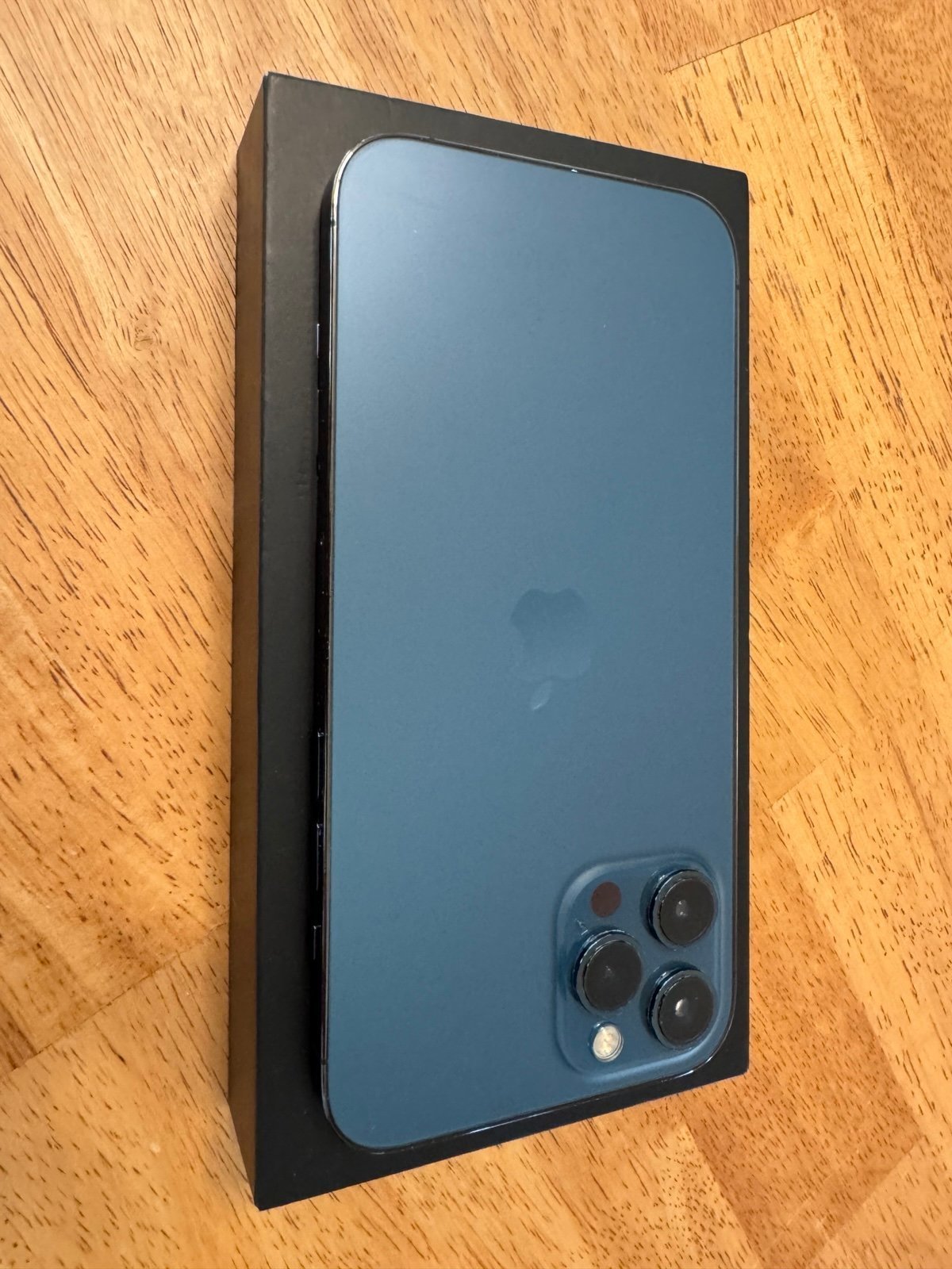 Apple iPhone 12 Pro Max 128 GB ATT. 9A23