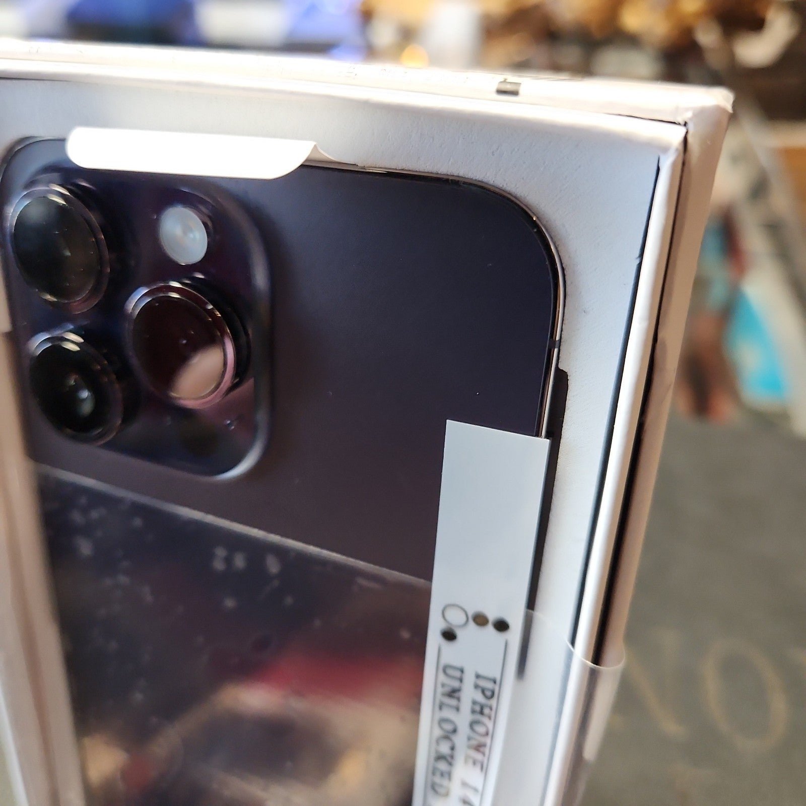 Apple iPhone 14 Pro Max 128 GB in Deep Purple for Unlocked 9Q35