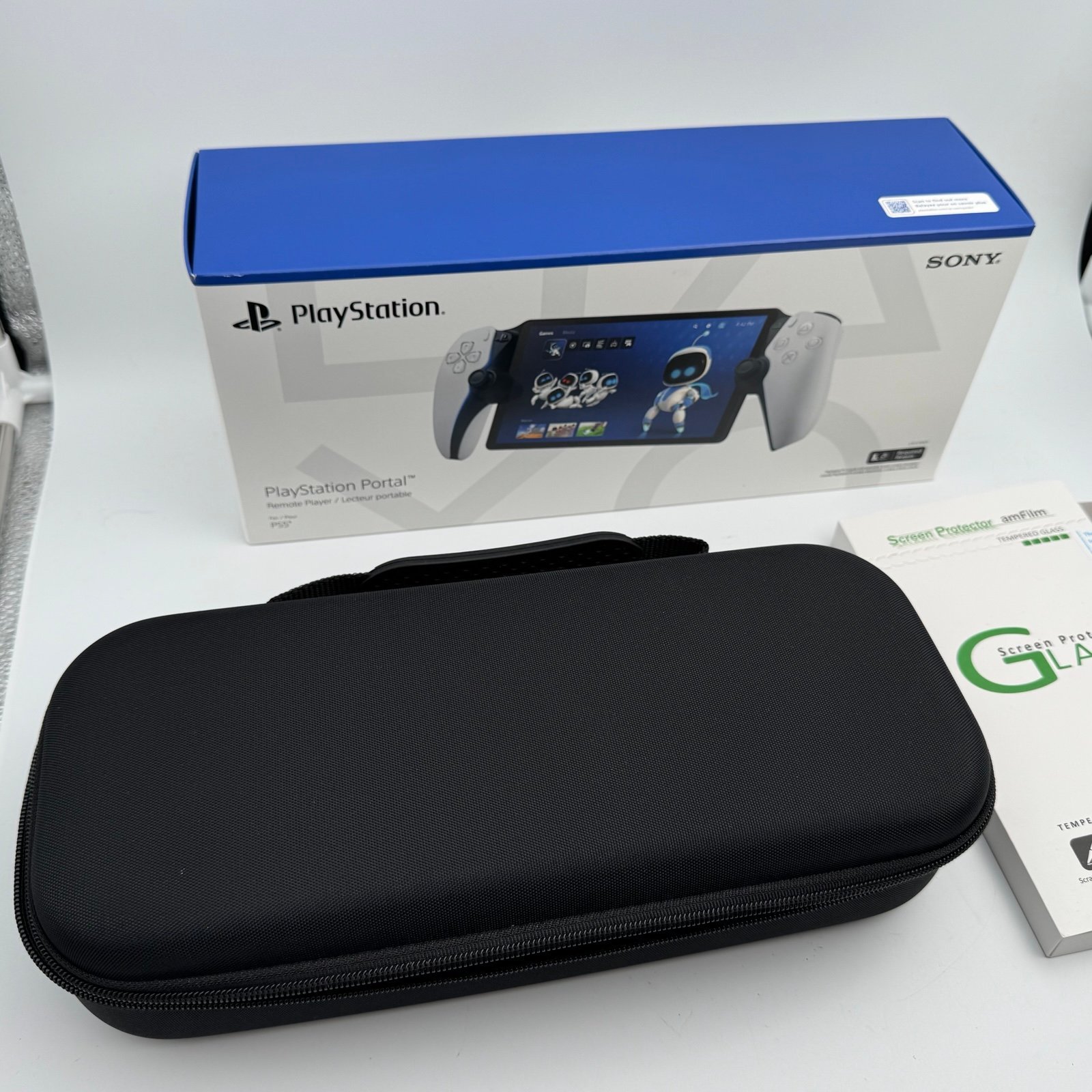PlayStation Portal + Carrying Case + Screen Protector Brand NEW Bundle 8K73