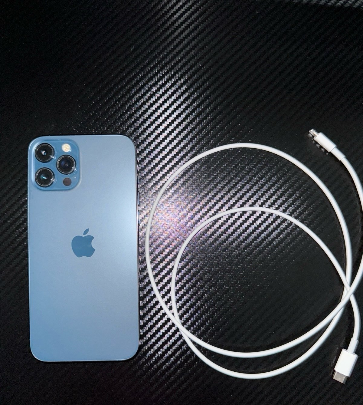 iPhone 12 Pro Max 128 GB in Pacific Blue for Unlocked 8P31