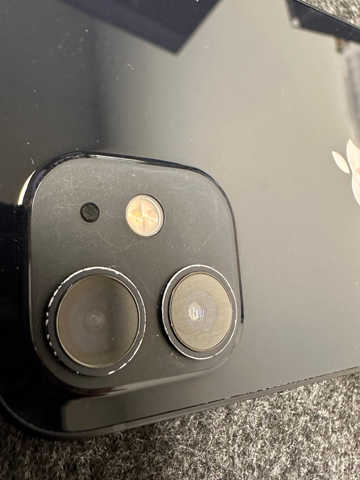 Apple iPhone 12 unlocked 64 GB 3S66