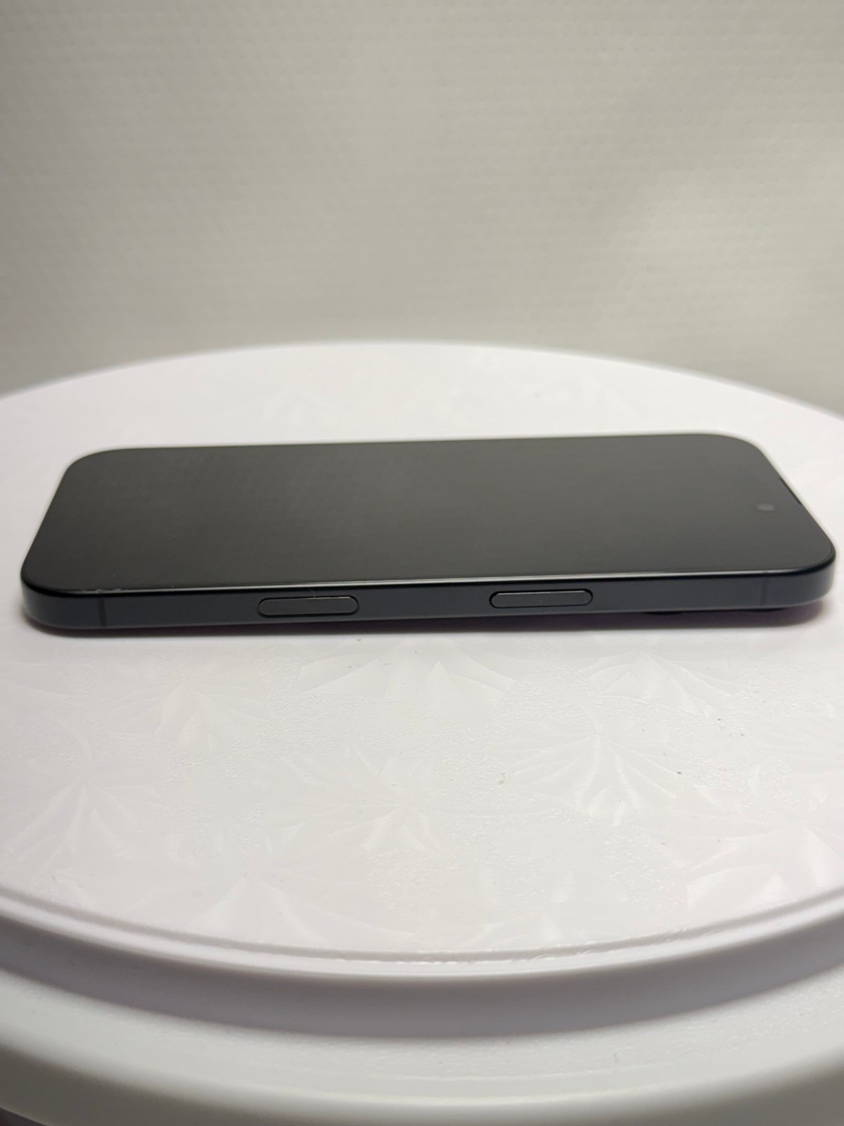 iPhone 16 - AT&T - 128GB - Black - 90 Day Warranty - Fast Shipping! 2R29