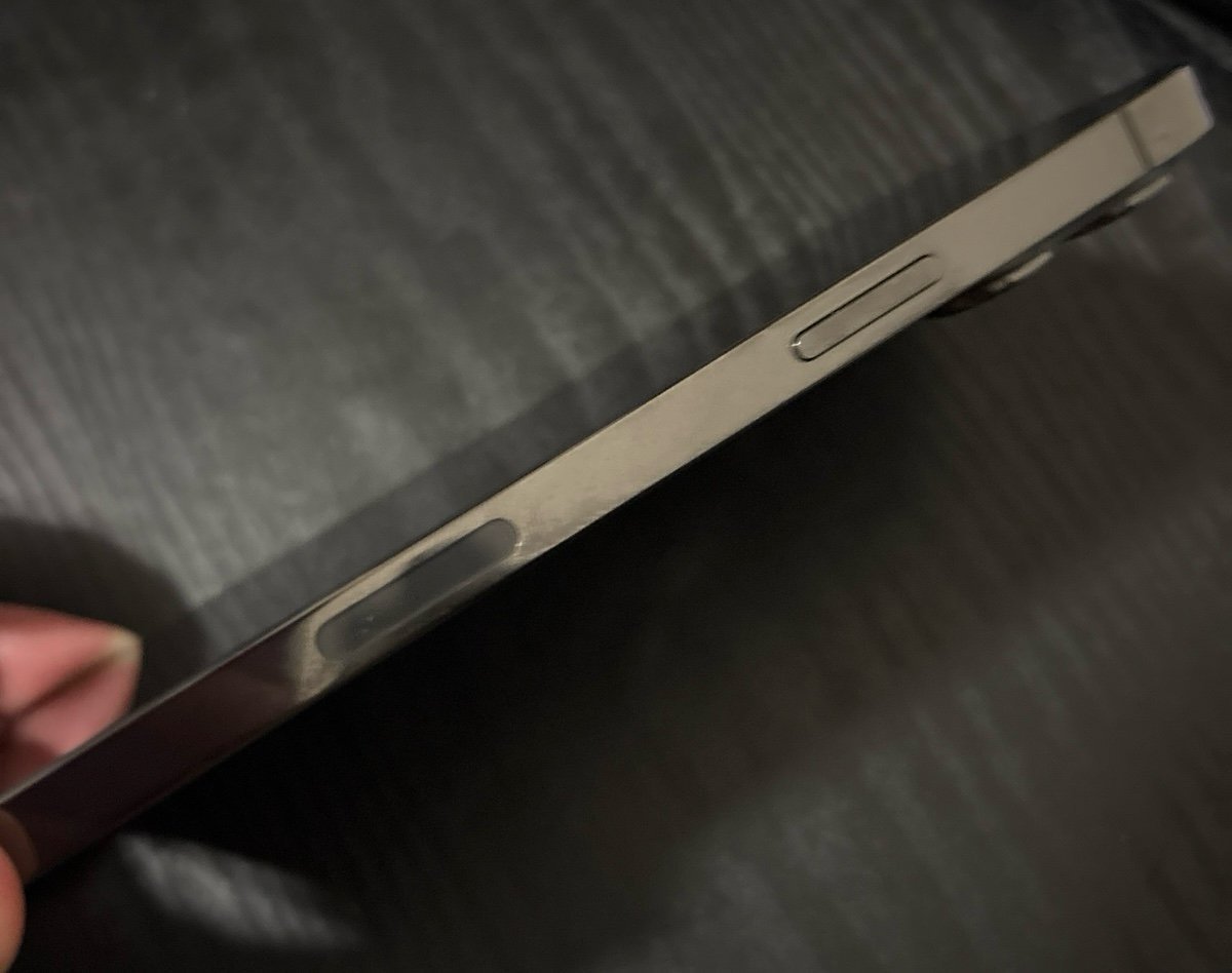 *ON HOLD* Apple iPhone 13 Pro Max *Locked* ATT 2Y79