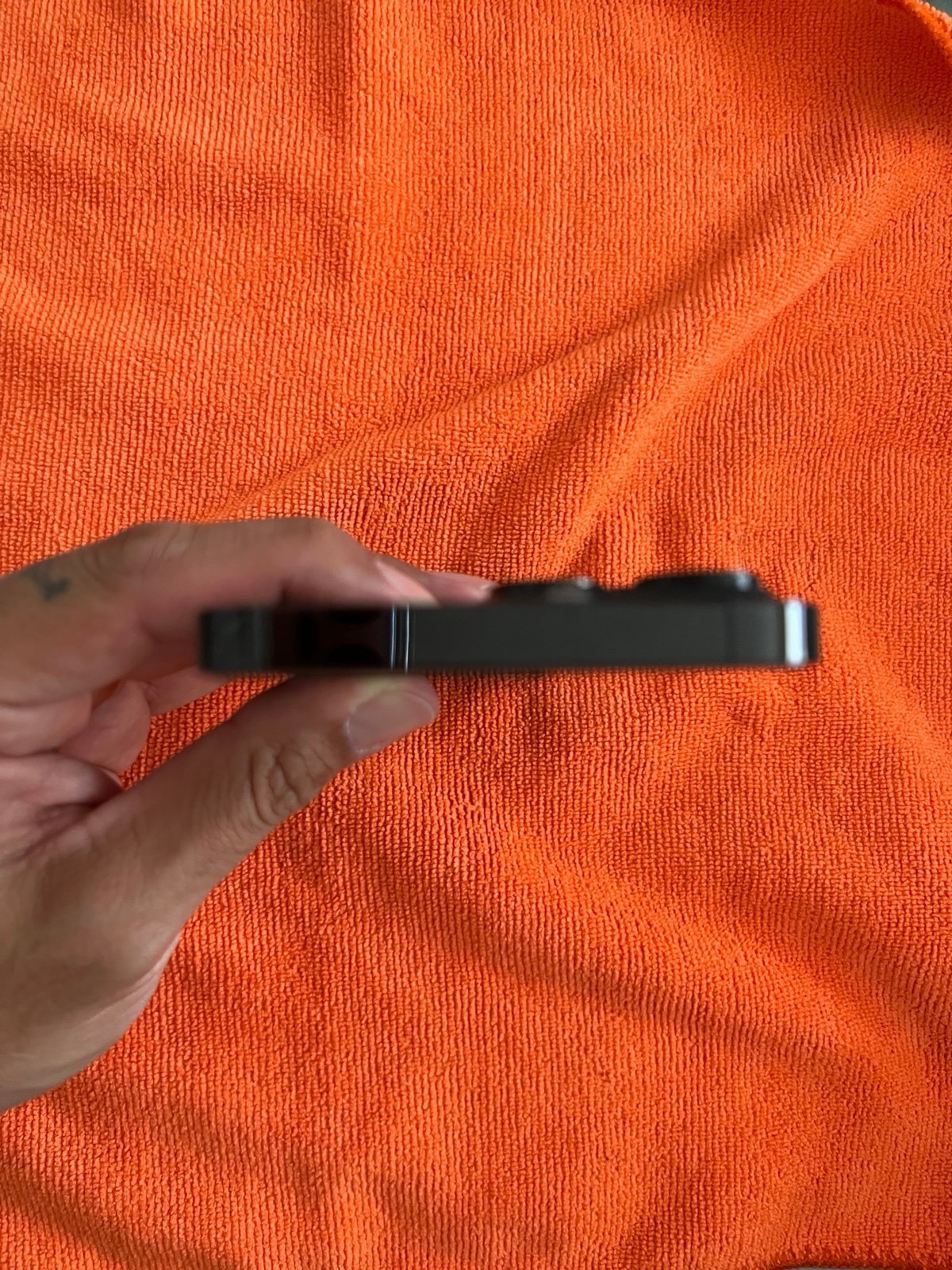 Global unlocked iPhone 14 Pro Max 128gb 6T56