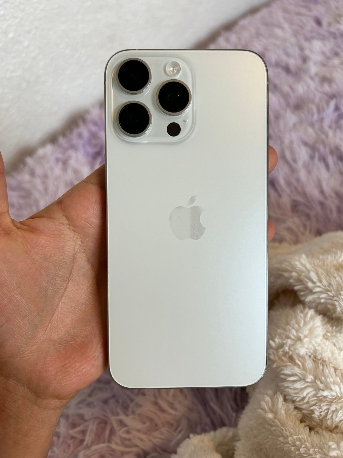 iphone 15 pro max 6H71