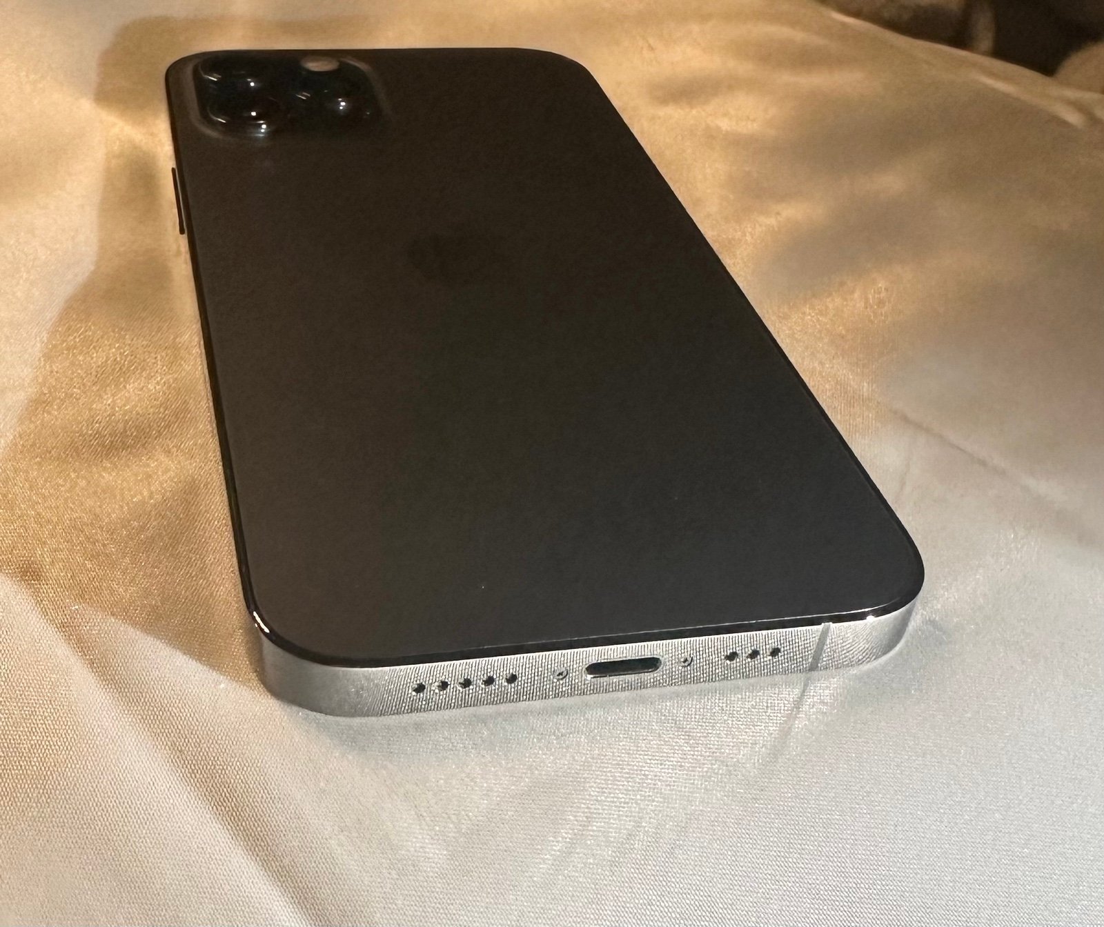 Apple iPhone 12 Pro 128 GB 8Y17