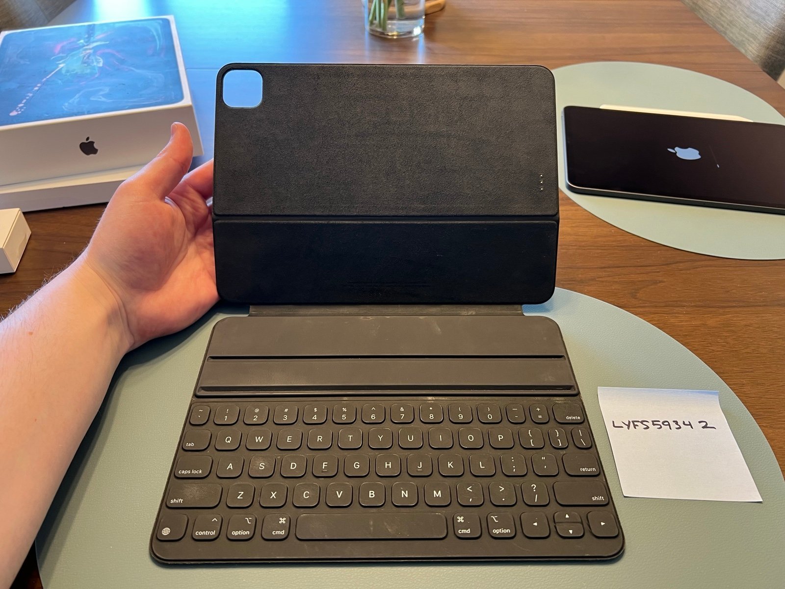 Apple iPad Pro 11” (2018) Plus Accessories 5W57