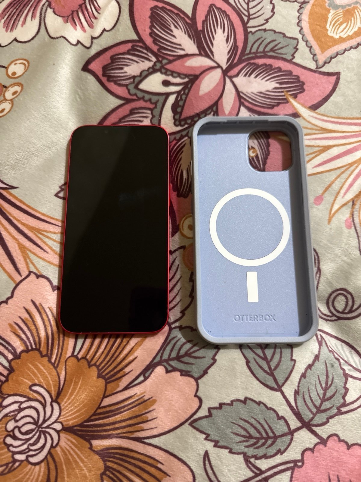 iphone 14 unlocked and otterbox case 6Q51