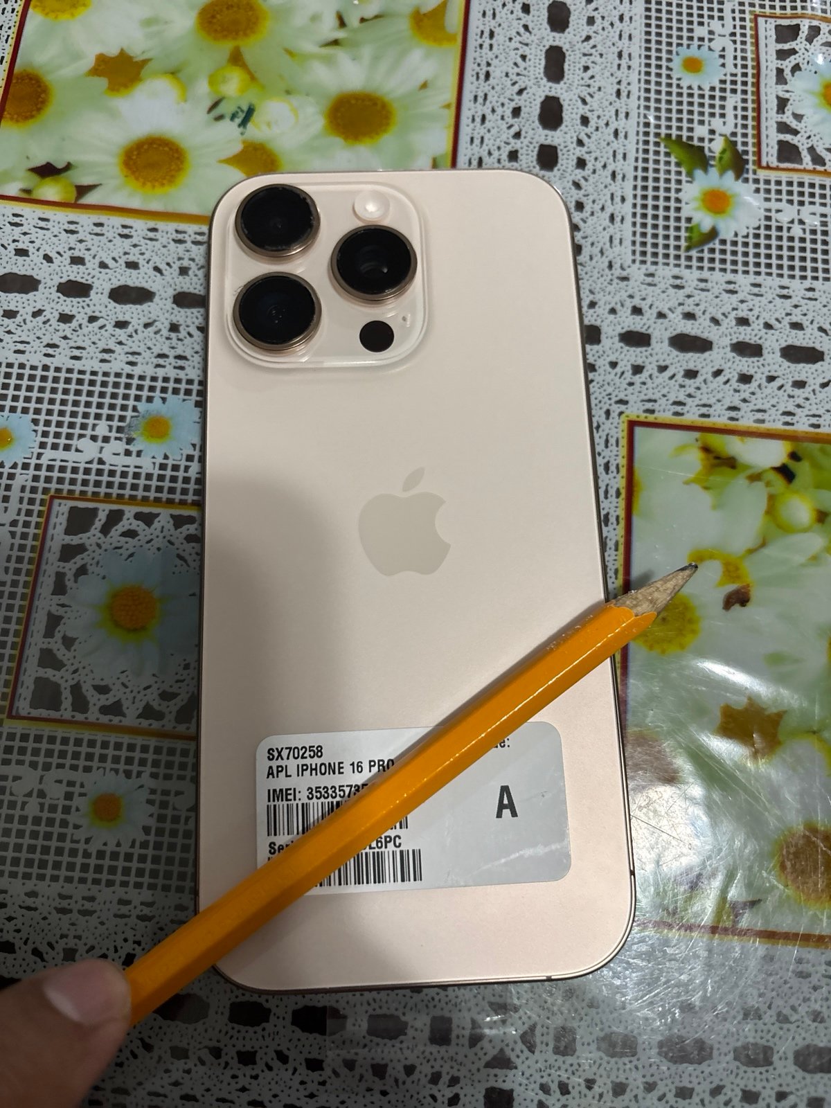 iPhone 16 pro 128gb desert titanium T-mobile 2N78