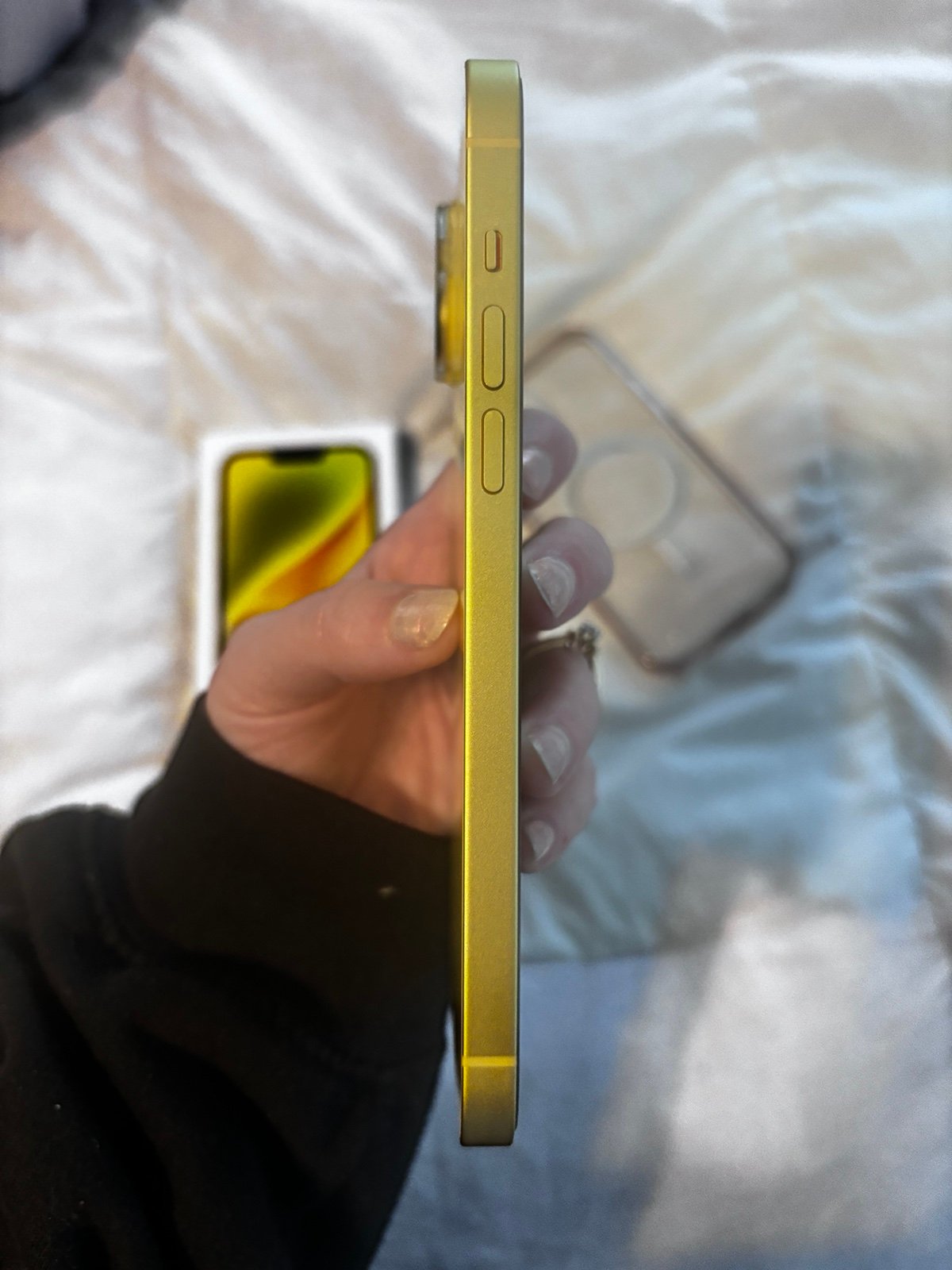 Apple iPhone 14 Plus 128 GB in Yellow for Unlocked 2J59