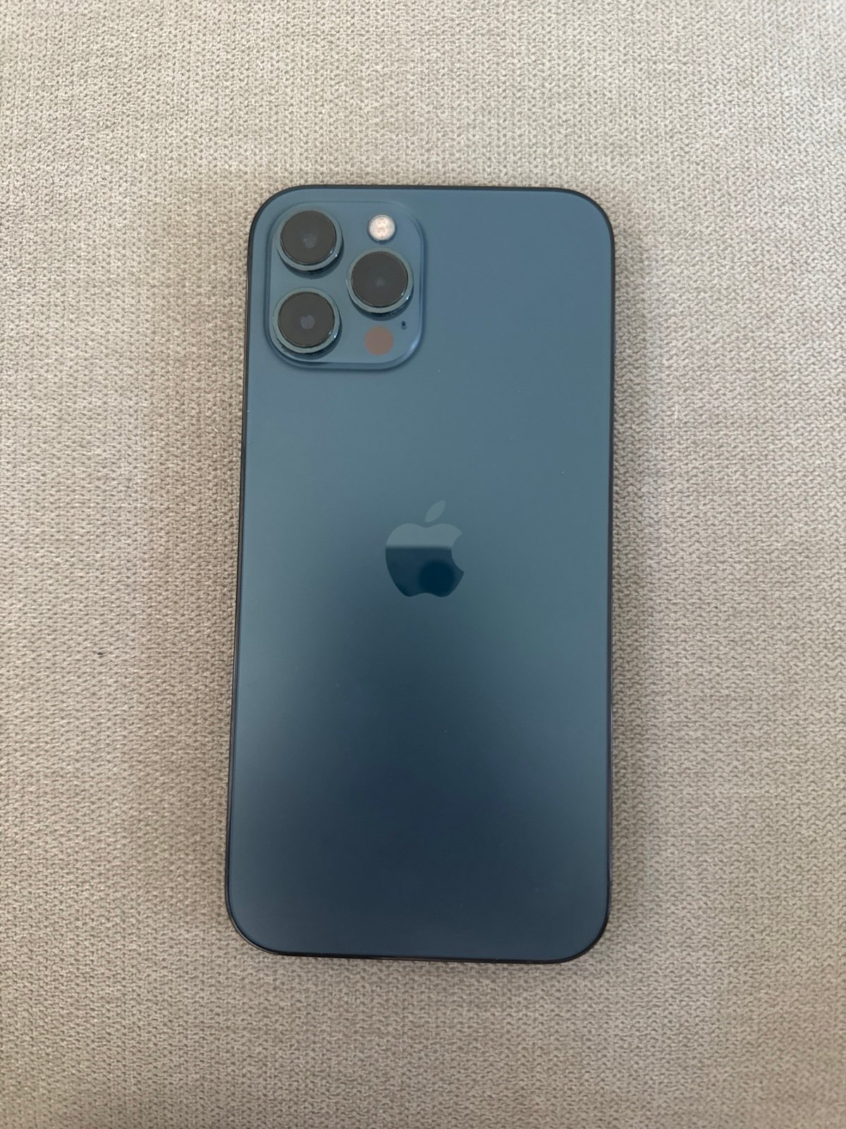 iphone 12 pro max phone unlocked 2V73