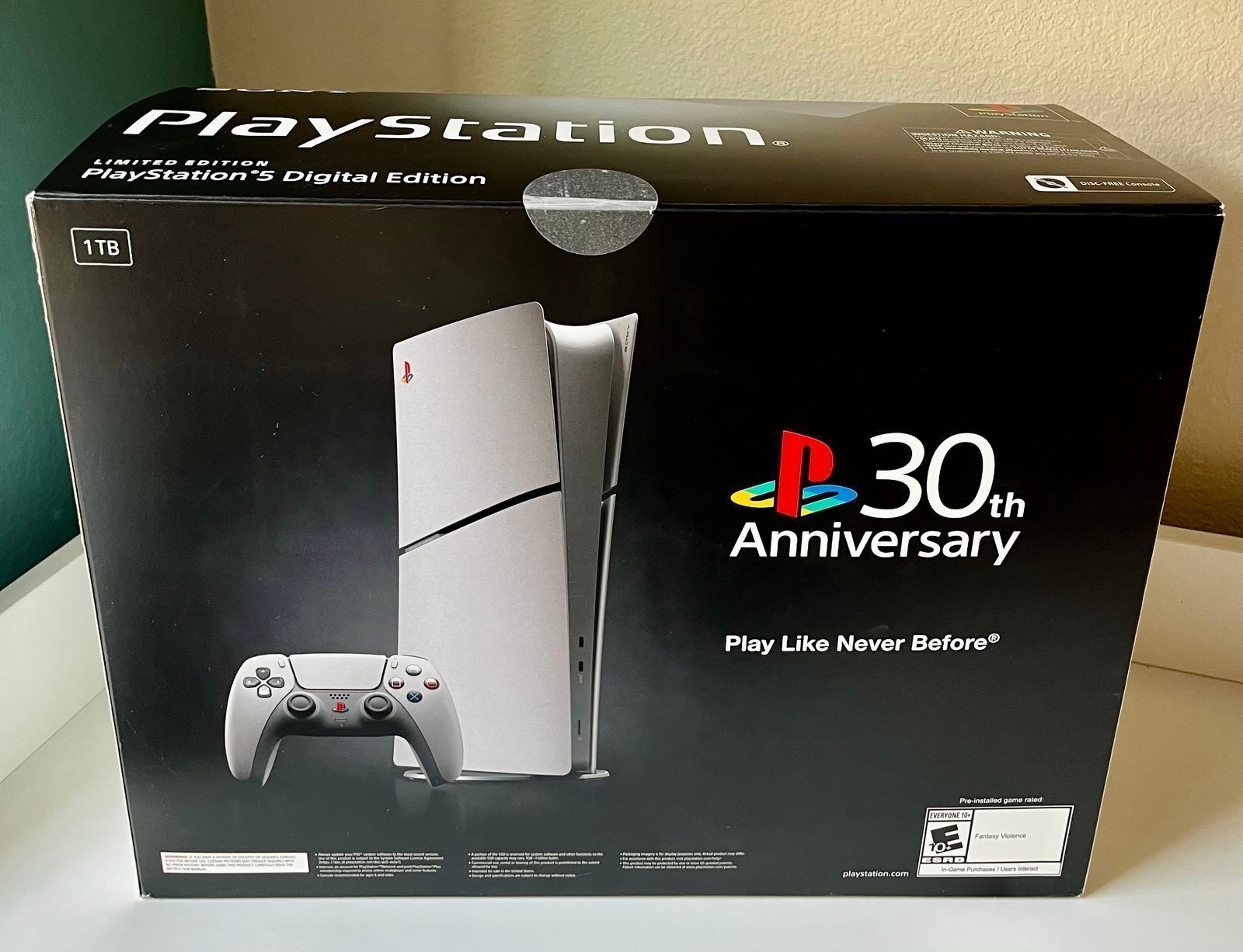 *Reserved for Laura* PlayStation 5 30th Anniversary Limited Edition. Brand New 8K61
