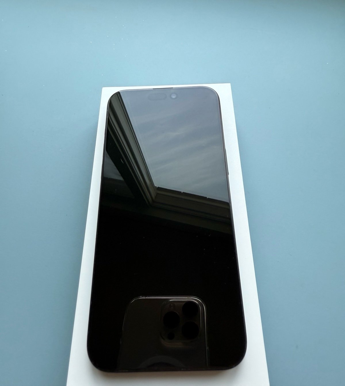 Apple iphone 15 pro max unlocked 512GB 7E62