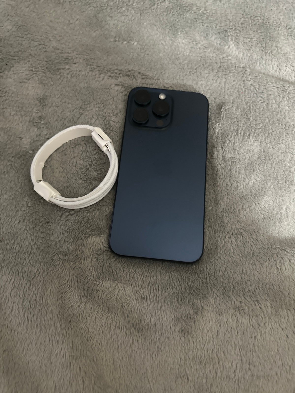 Apple iPhone 15 Pro Max 8C62