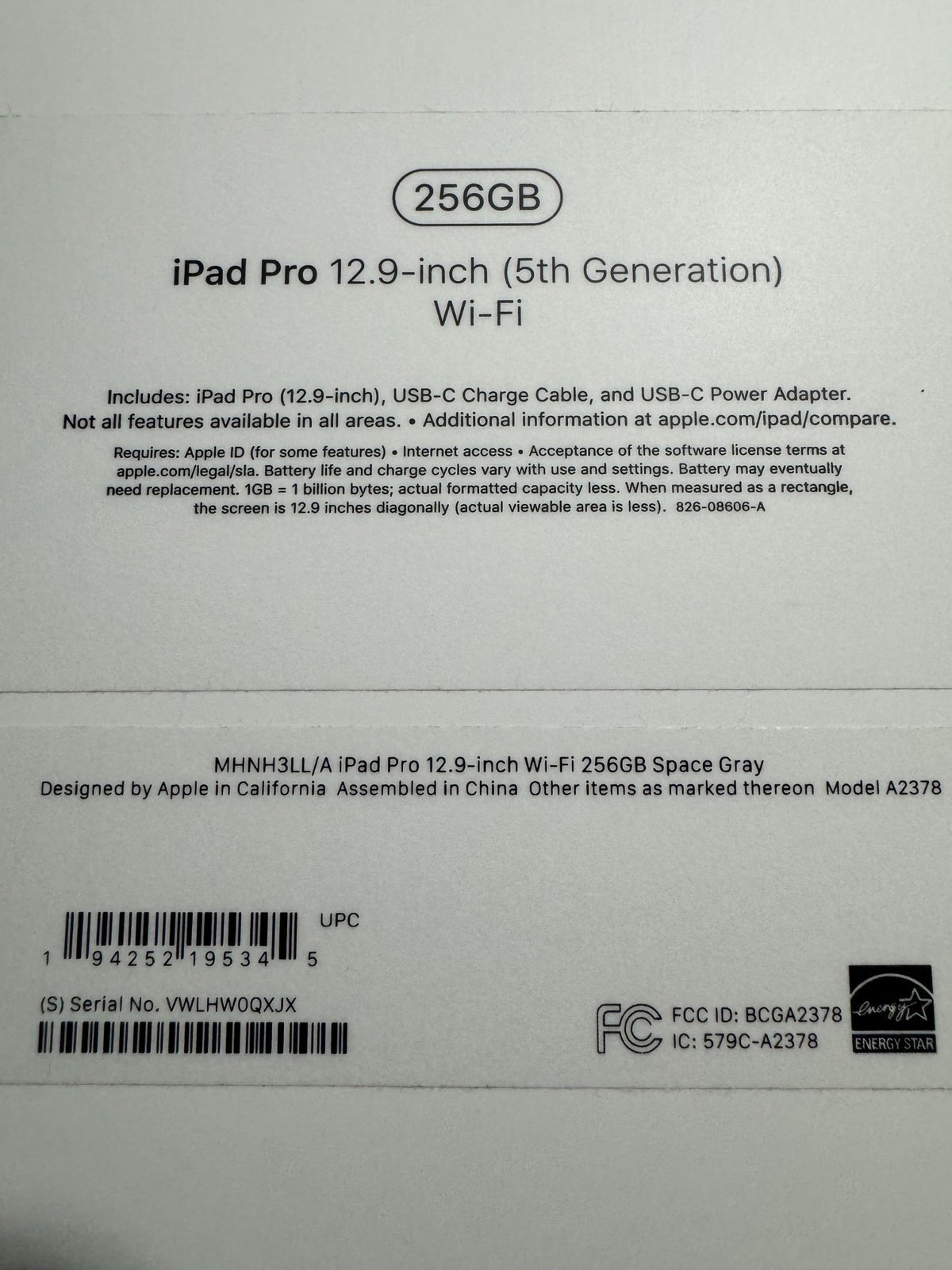 iPad Pro 12.9 (5th gen - Wi-Fi) 256 GB + Magic Keyboard 1U83