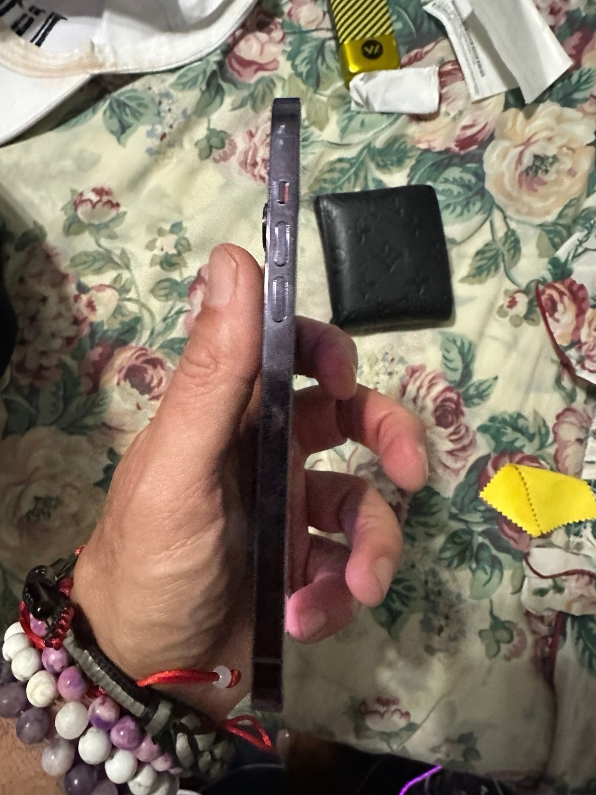 Apple iPhone 14 Pro Max 256gig UNLOCKED Beautiful Deep Purple LIKE NEW 8V83