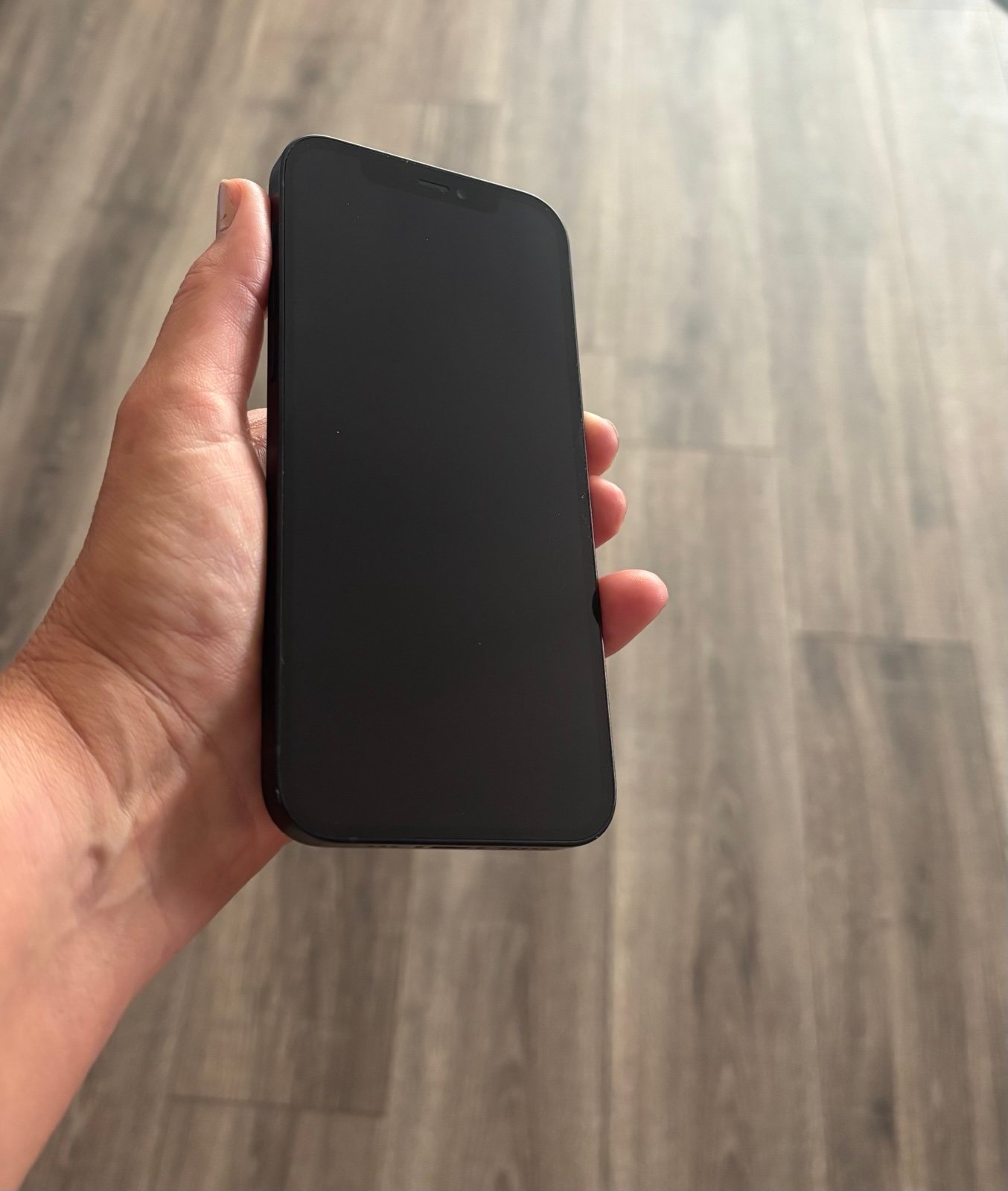 Apple iPhone 12-128GB in Black Unlocked 7D73